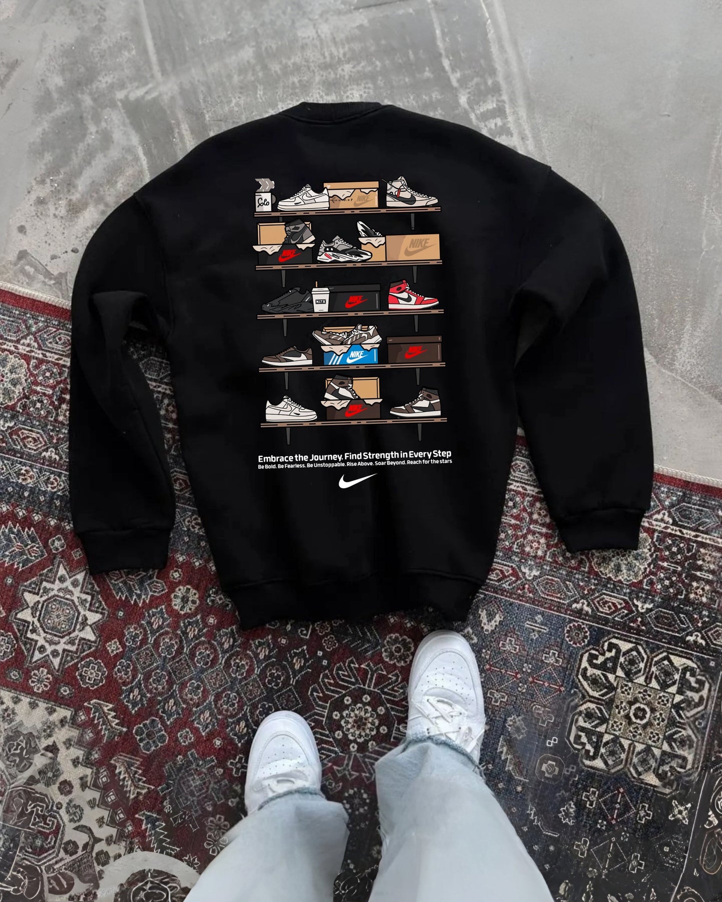 SWEATSHIRT SNEAKERS